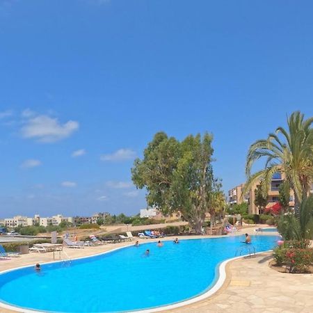 Timeless Cyprus Apartment Paphos Exterior photo