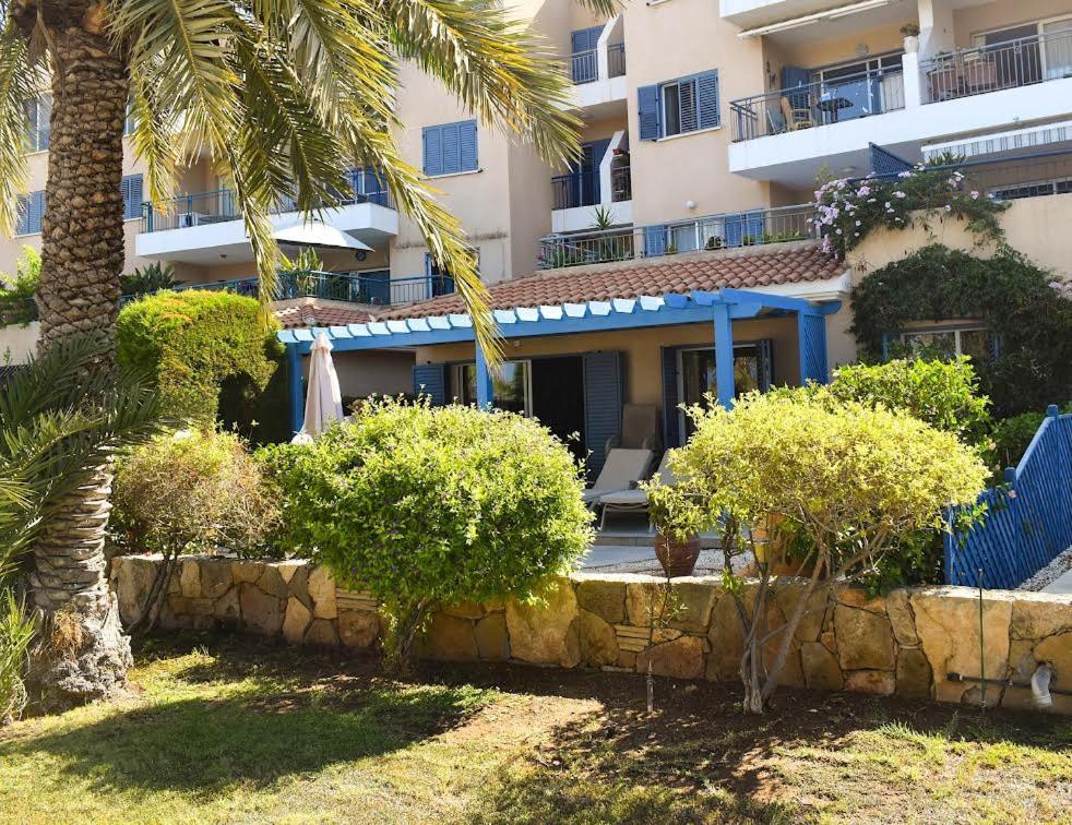 Timeless Cyprus Apartment Paphos Exterior photo