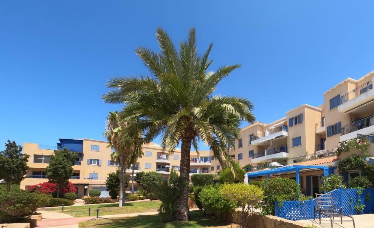 Timeless Cyprus Apartment Paphos Exterior photo
